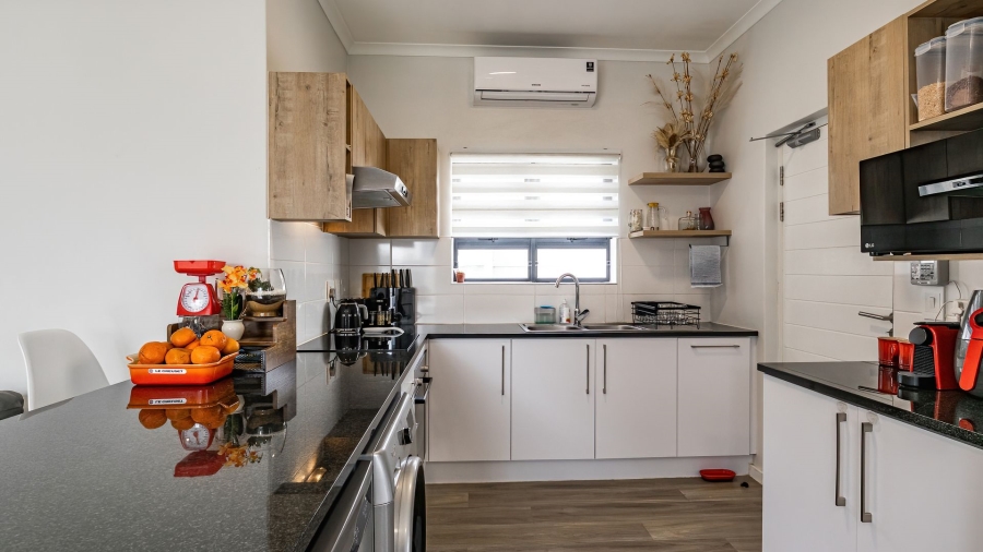 3 Bedroom Property for Sale in Burgundy Estate Western Cape